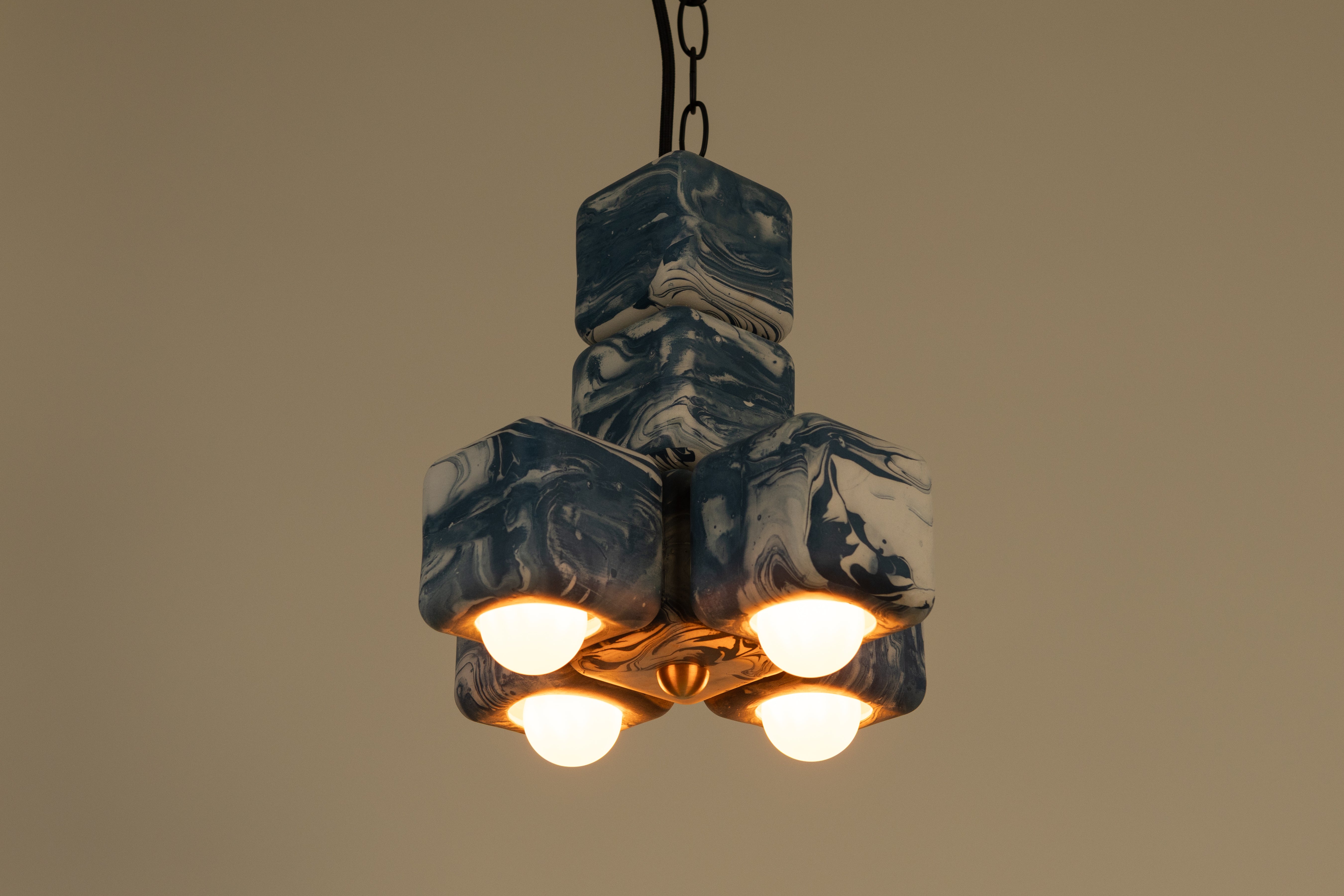 Single Stack Pendant - Marbled Slip Finish