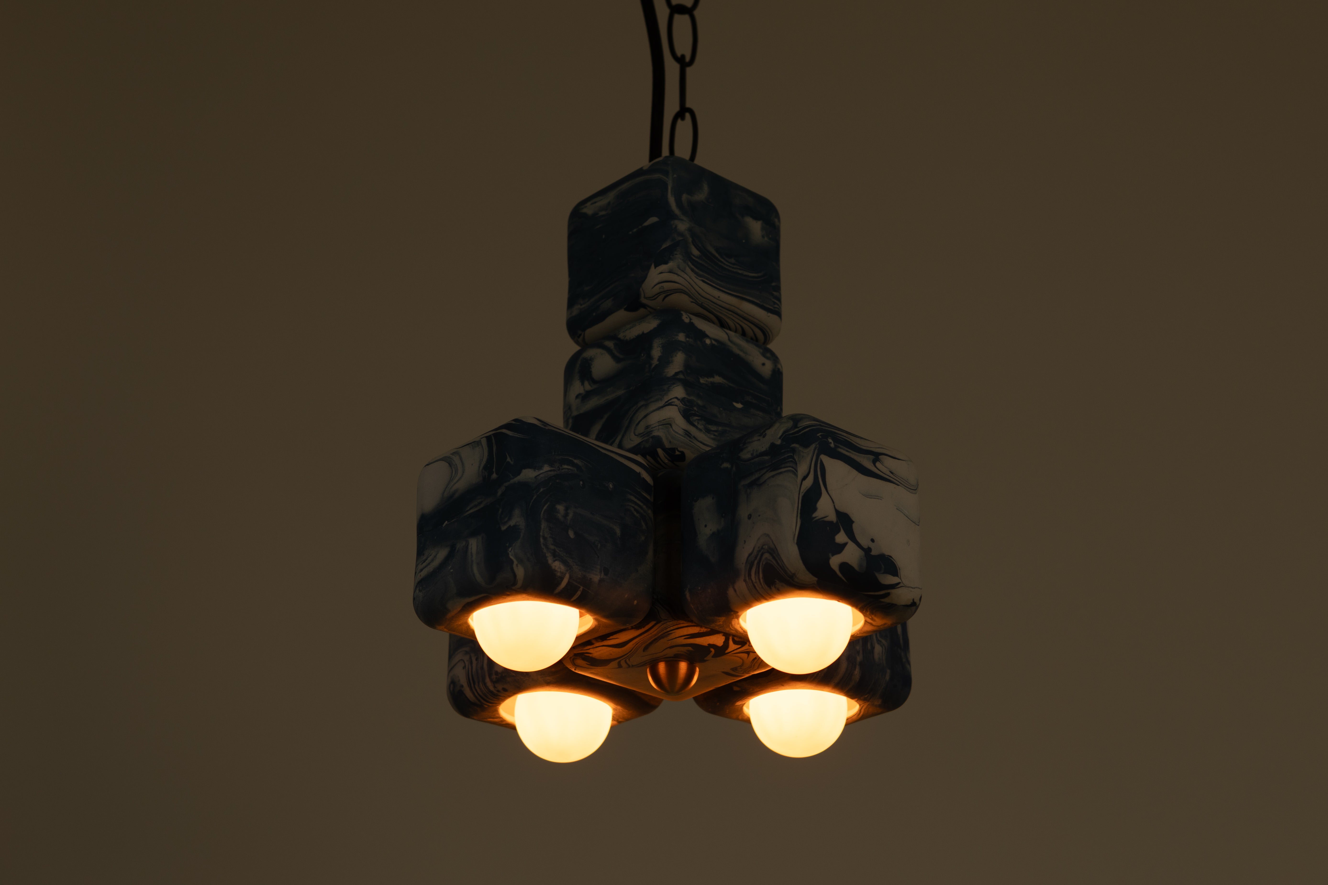 Single Stack Pendant - Marbled Slip Finish