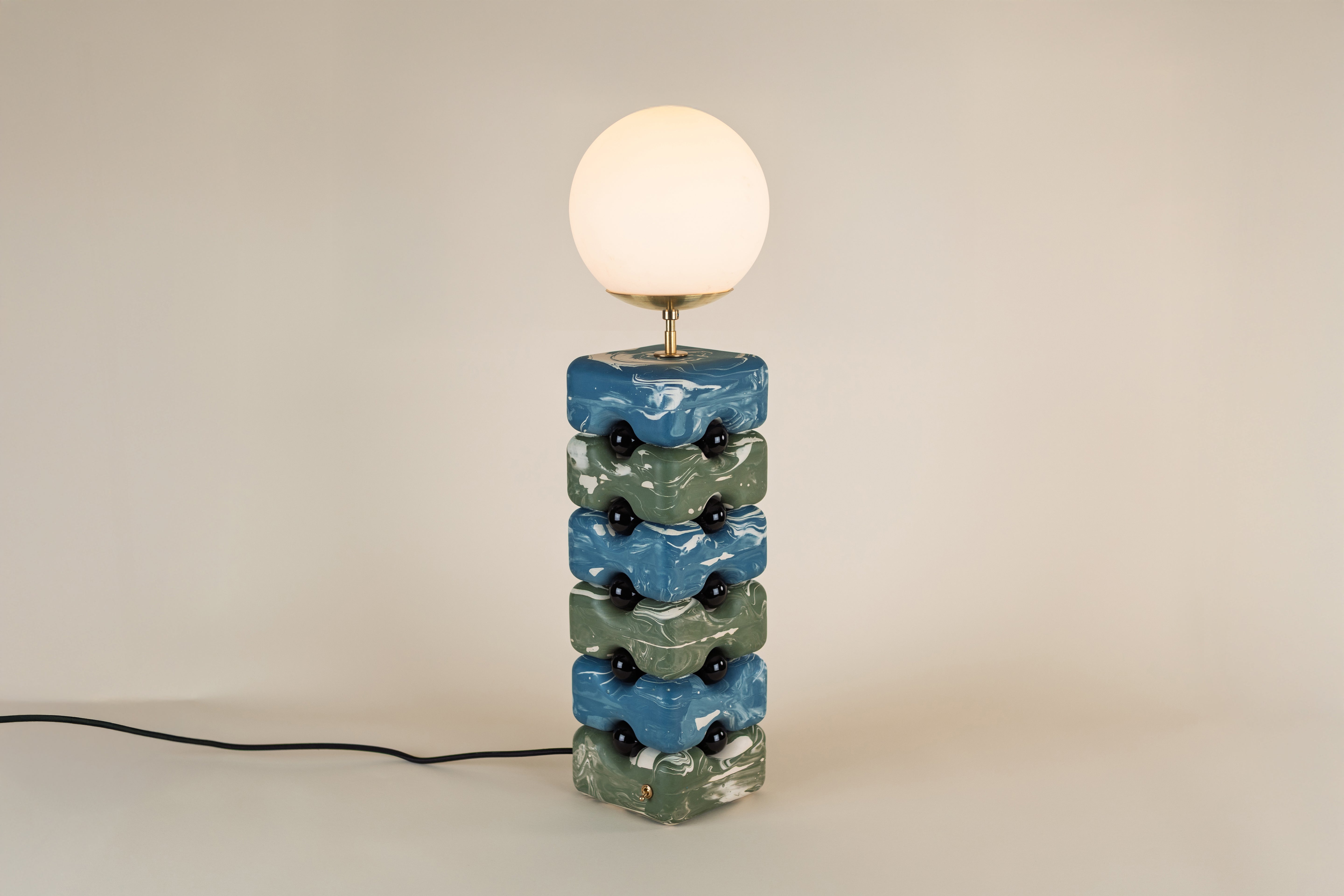 Pallet Stack table Lamp